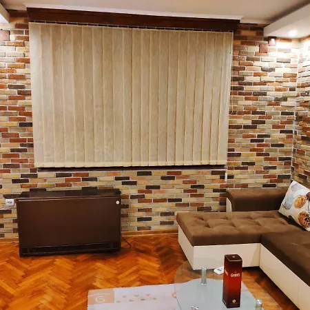 アパート V2 With - Vintage Modern And Spacious *
